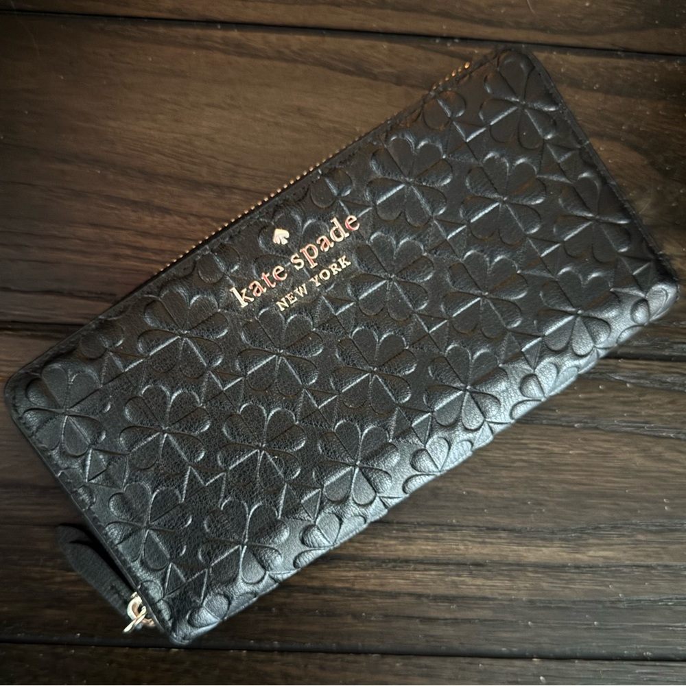 Black leather Kate Spade large wallet- like new